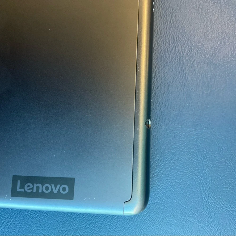 Lenovo Silver Tablet